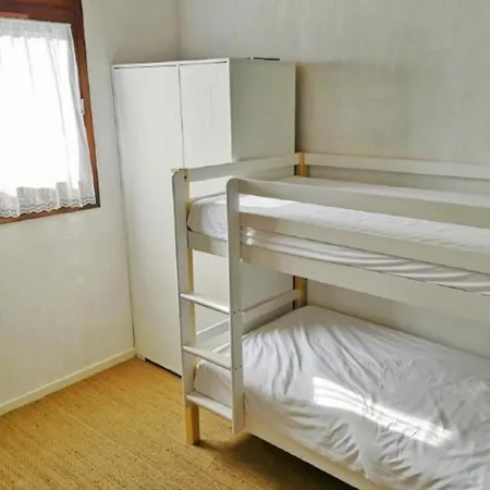 Ideal Familias En Madame Bourg-Madame